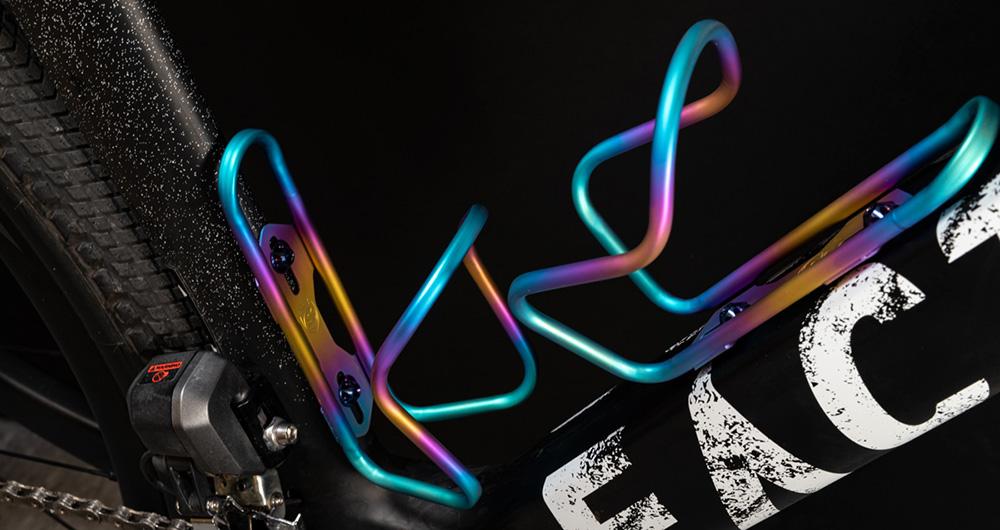 Silca Sicuro Titanium Bottle Cage - Anodised